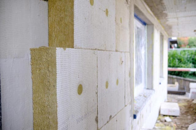 Aislamiento térmico en Ourense: protege tu hogar del frío y del calor